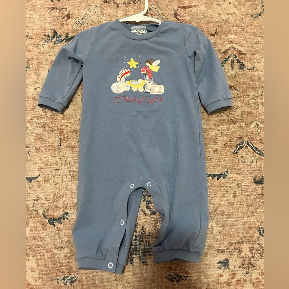 Three sisters outfit
